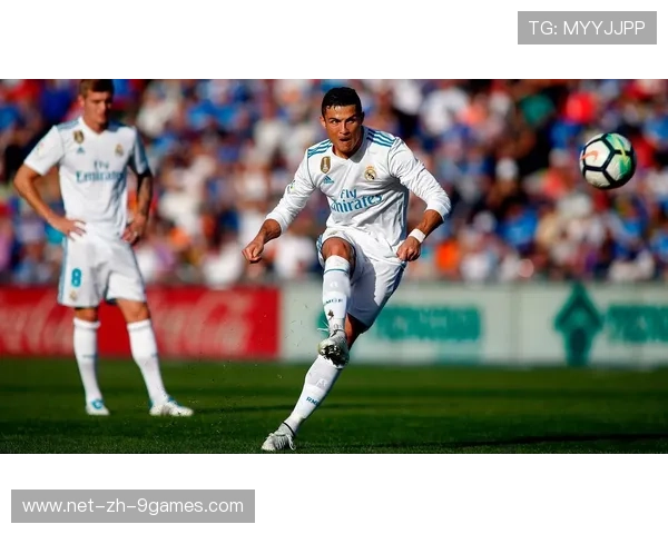 多特研究C罗式暴力射门：足球激情的终极跃动